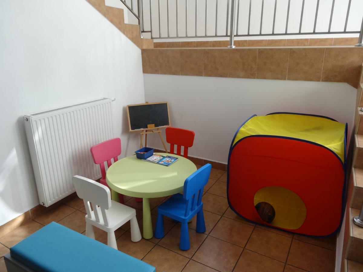 Dom Turysty "Tramp" Hotel Bukowno Buitenkant foto