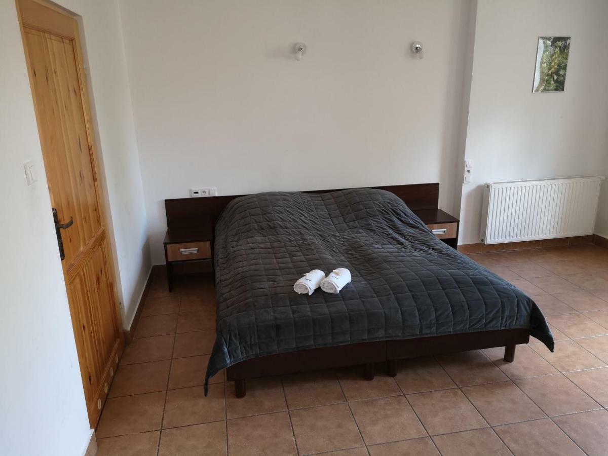 Dom Turysty "Tramp" Hotel Bukowno Buitenkant foto